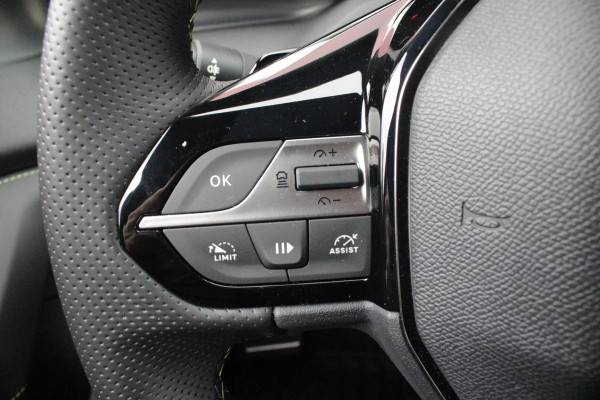 Peugeot 408 1.6 HYbrid 225PK EAT8 GT | PANORAMA SCHUIF/KANTEL DAK | FOCAL PREMIUM AUDIO SYSTEM | STUUR VERWARMING | SFEER VERLICHTING | 20" LICHTMETALEN VELGEN | ELEKTRISCH BEDIENBARE ACHTERKLEP | LED MATRIX KOPLAMPEN | 360° CAMERA | PARKEERSENSOREN VOOR + ACHTER | DRAADLOZE TELEFOONLADER | DRAADLOZE APPLE CARPLAY/ANDROID AUTO | NAVIGATIE | DODEHOEK DETECTIE | ADAPTIVE CRUISE CONTROL |