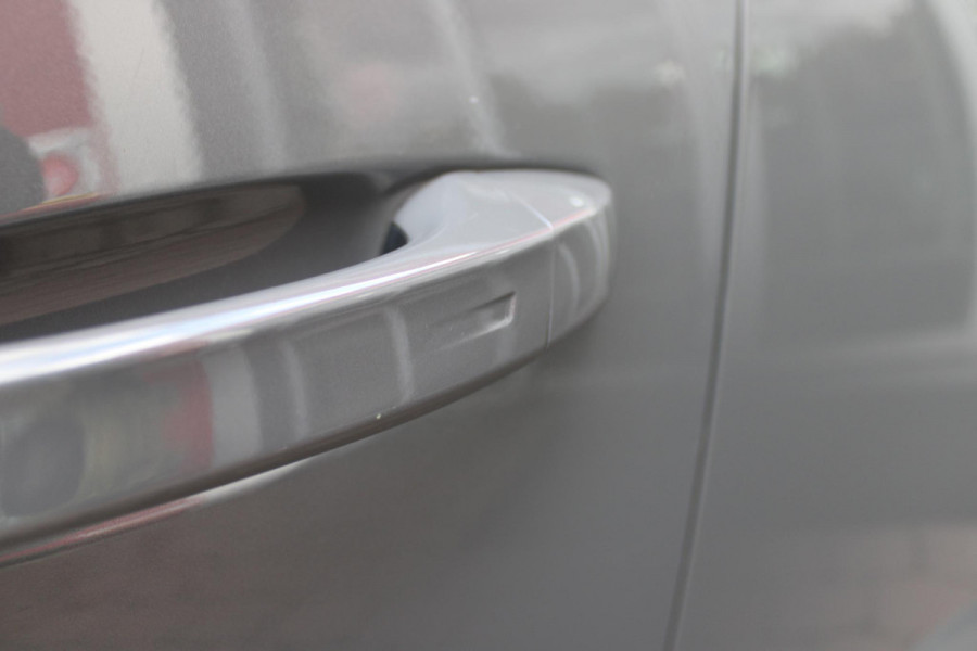 Peugeot 408 1.6 HYbrid 225PK EAT8 GT | PANORAMA SCHUIF/KANTEL DAK | FOCAL PREMIUM AUDIO SYSTEM | STUUR VERWARMING | SFEER VERLICHTING | 20" LICHTMETALEN VELGEN | ELEKTRISCH BEDIENBARE ACHTERKLEP | LED MATRIX KOPLAMPEN | 360° CAMERA | PARKEERSENSOREN VOOR + ACHTER | DRAADLOZE TELEFOONLADER | DRAADLOZE APPLE CARPLAY/ANDROID AUTO | NAVIGATIE | DODEHOEK DETECTIE | ADAPTIVE CRUISE CONTROL |
