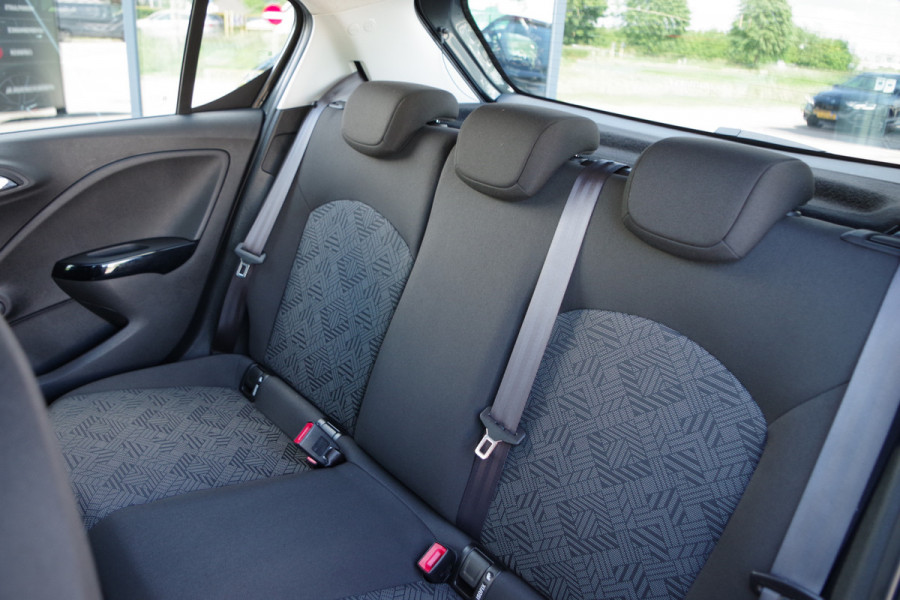 Opel Corsa 1.4 Edition, Navigatie, Cruise Control, Airco, Bluetooth