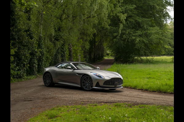 Aston Martin DB12 Volante 4.0 V8 | Bowers & Wilkins