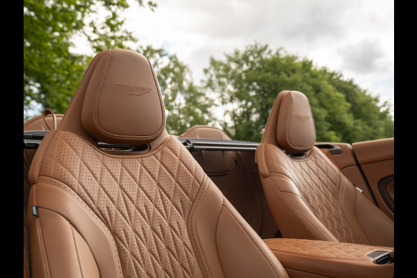 Aston Martin DB12 Volante 4.0 V8 | Bowers & Wilkins