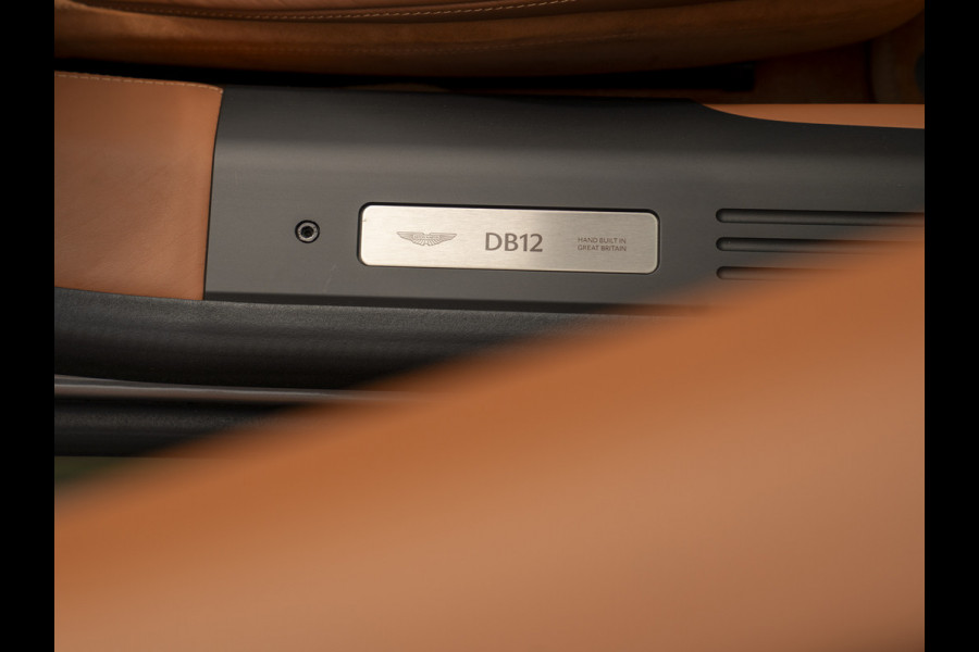 Aston Martin DB12 Volante 4.0 V8 | Bowers & Wilkins