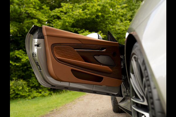 Aston Martin DB12 Volante 4.0 V8 | Bowers & Wilkins