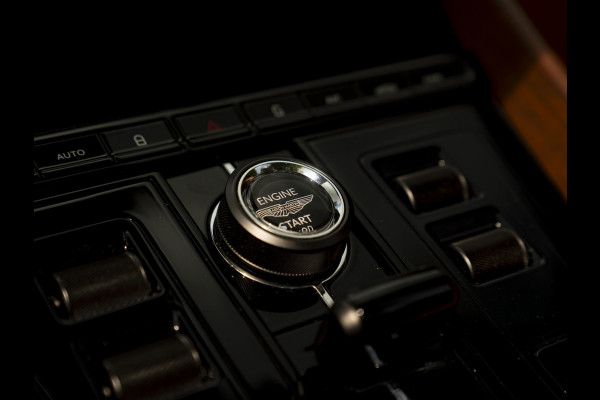 Aston Martin DB12 Volante 4.0 V8 | Bowers & Wilkins