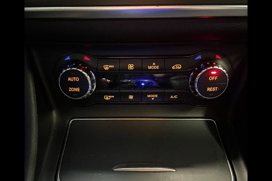 Mercedes-Benz GLA 250 FACE-LIFT AMG PANO NAVI AIRCO 250 PK