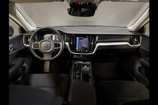 Volvo V60 2.0 B4 Inscription | Elektr. trekhaak | Camera | Stoel/stuurverwarming | Dealer onderhouden