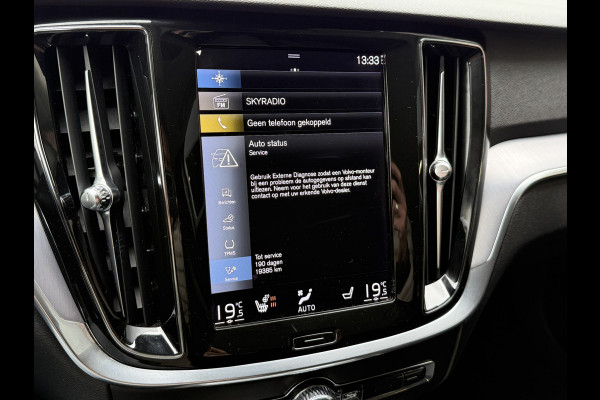 Volvo V60 2.0 B4 Inscription | Elektr. trekhaak | Camera | Stoel/stuurverwarming | Dealer onderhouden