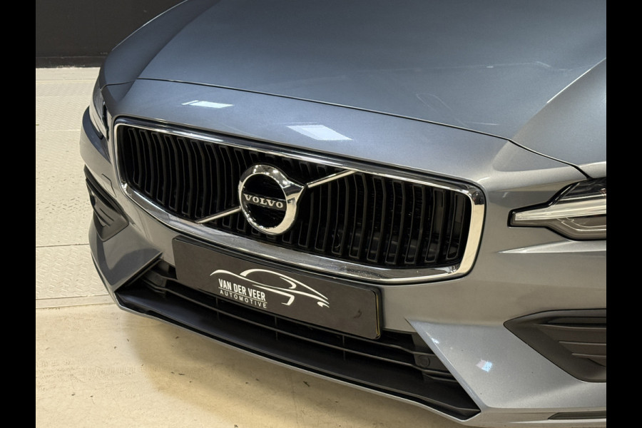 Volvo V60 2.0 B4 Inscription | Elektr. trekhaak | Camera | Stoel/stuurverwarming | Dealer onderhouden