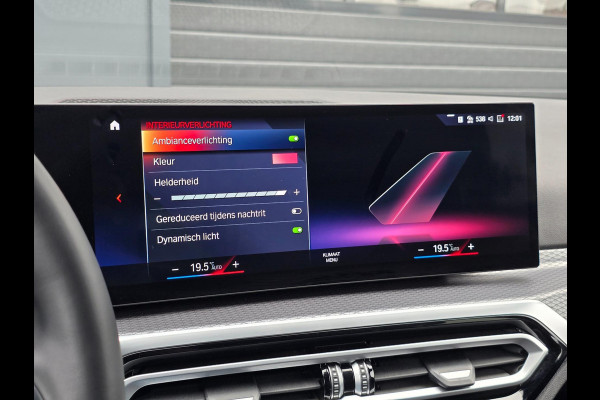 BMW 3 Serie Touring 330e M-Sport Premium Select|Panoramadak|Headup|Memorystoelen|Camera|Carplay|Cruise|Sfeerverlichting