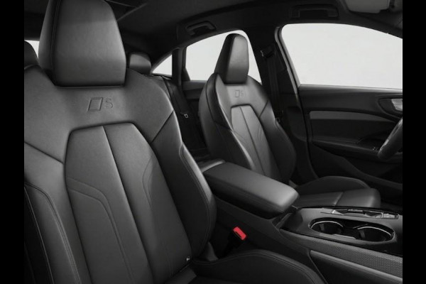 Audi A5 Limousine S edition 2.0 TFSI e 299 PK | Optiekpakket zwart-glanzend | Premium pakket |
