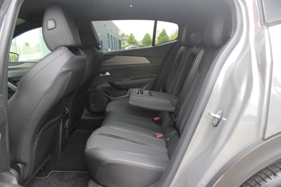 Peugeot 408 1.2 Hybrid 145PK AUTOMAAT GT | 360° CAMERA | DODEHOEK DETECTIE | KEYLESS ENTRY/START | ADAPTIVE CRUISE CONTROL | NAVIGATIE | DRAADLOZE APPLE CARPLAY/ANDROID AUTO | PARKEERSENSOREN VOOR + ACHTER | LED MATRIX KOPLAMPEN | 18" LICHTMETALEN VELGEN | ELEKTRISCH BEDIENBARE ACHTERKLEP | CLIMATE CONTROL | STUUR VERWARMING |