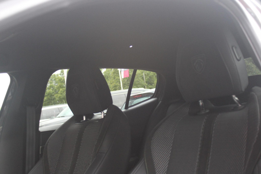 Peugeot 408 1.2 Hybrid 145PK AUTOMAAT GT | 360° CAMERA | DODEHOEK DETECTIE | KEYLESS ENTRY/START | ADAPTIVE CRUISE CONTROL | NAVIGATIE | DRAADLOZE APPLE CARPLAY/ANDROID AUTO | PARKEERSENSOREN VOOR + ACHTER | LED MATRIX KOPLAMPEN | 18" LICHTMETALEN VELGEN | ELEKTRISCH BEDIENBARE ACHTERKLEP | CLIMATE CONTROL | STUUR VERWARMING |