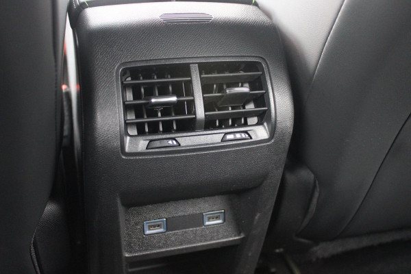 Peugeot 408 1.2 Hybrid 145PK AUTOMAAT GT | 360° CAMERA | DODEHOEK DETECTIE | KEYLESS ENTRY/START | ADAPTIVE CRUISE CONTROL | NAVIGATIE | DRAADLOZE APPLE CARPLAY/ANDROID AUTO | PARKEERSENSOREN VOOR + ACHTER | LED MATRIX KOPLAMPEN | 18" LICHTMETALEN VELGEN | ELEKTRISCH BEDIENBARE ACHTERKLEP | CLIMATE CONTROL | STUUR VERWARMING |