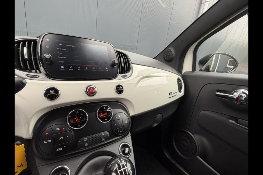 Fiat 500 1.0 Hybrid Dolcevita | PDC achter | Apple carplay/Android Auto | Cruise control | DAB+ | Airco automatisch