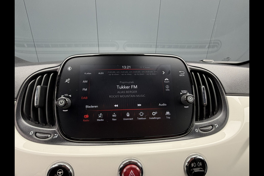 Fiat 500 1.0 Hybrid Dolcevita | PDC achter | Apple carplay/Android Auto | Cruise control | DAB+ | Airco automatisch