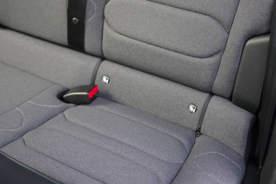 Citroën C4 1.2 Puretech 130 PK Automaat Business Plus, LED, 18" LM, Adap. Cruise Control