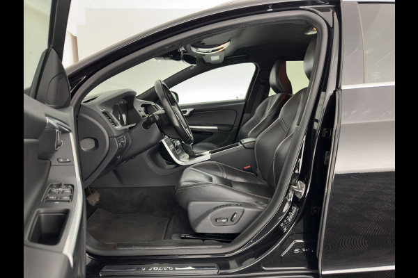 Volvo V60 2.4 D5 Twin Engine Summum (Plug-In) Aut. *LEATHER | XENON | MEMORY-PACK | HEATED-COMFORTSEATS | PRIVACY-GLASS | NAVI-FULLMAP | ADAPTIVE-CRUISE | ECC | LANE-ASSIST | PDC | 18''ALU*