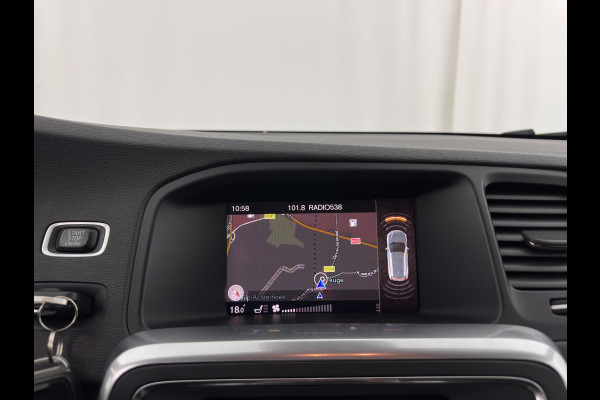 Volvo V60 2.4 D5 Twin Engine Summum (Plug-In) Aut. *LEATHER | XENON | MEMORY-PACK | HEATED-COMFORTSEATS | PRIVACY-GLASS | NAVI-FULLMAP | ADAPTIVE-CRUISE | ECC | LANE-ASSIST | PDC | 18''ALU*