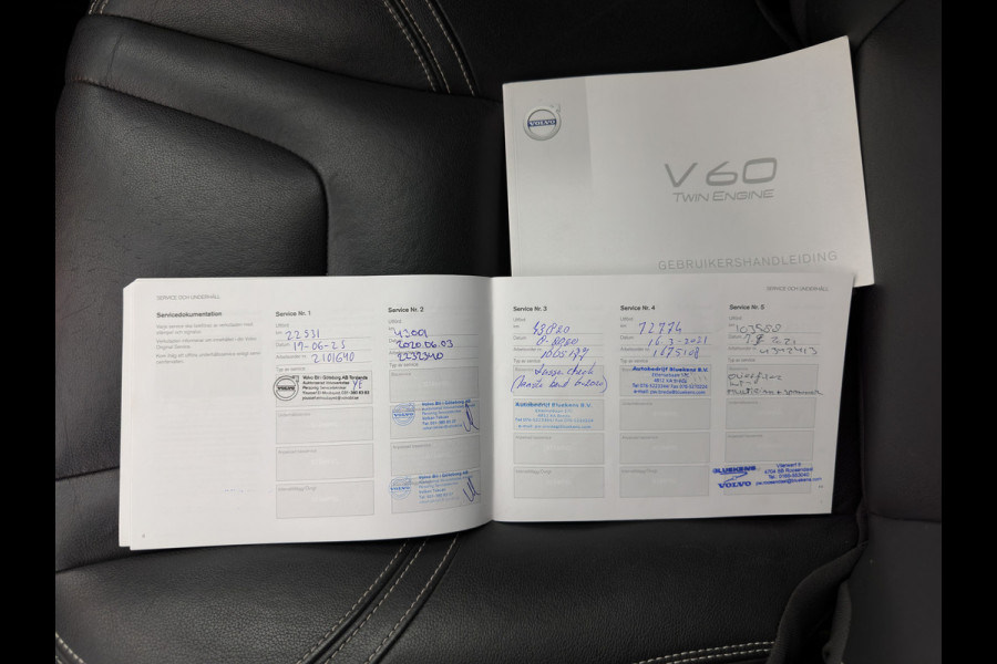 Volvo V60 2.4 D5 Twin Engine Summum (Plug-In) Aut. *LEATHER | XENON | MEMORY-PACK | HEATED-COMFORTSEATS | PRIVACY-GLASS | NAVI-FULLMAP | ADAPTIVE-CRUISE | ECC | LANE-ASSIST | PDC | 18''ALU*