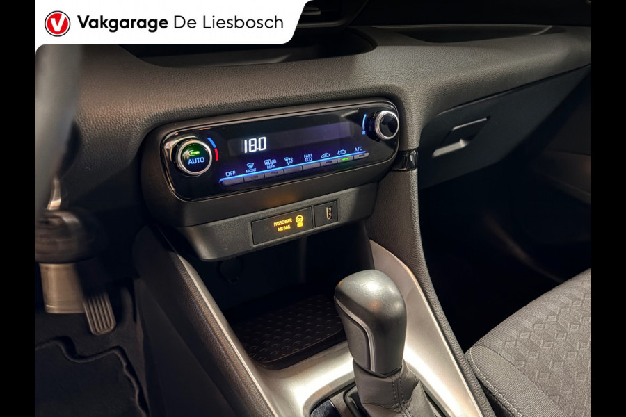 Toyota Yaris 1.5 Hybrid 115 Active / navi / camera / clima / cruisec / dealer onderhouden