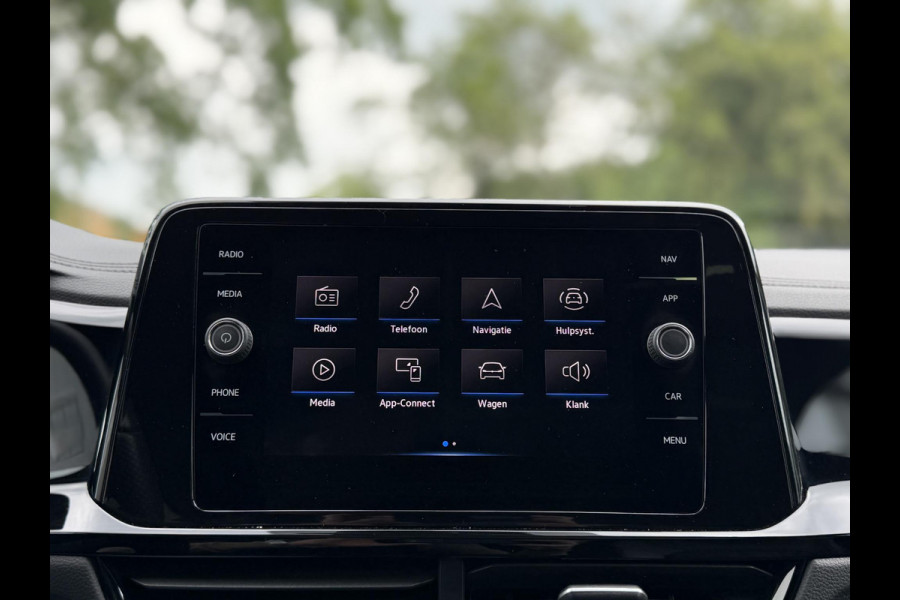 Volkswagen T-Roc 1.0 TSI R-Line Bus. Blackstyle|Pano|ACC|IQ|Stoelverv|Cam|