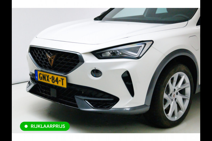 CUPRA Formentor 1.4 TSI e-Hybrid Business 204 PK | Trekhaak | Stoelverwarming | Adaptive cruise | Stuurverwarming,  App-connect, Full Led, Keyless