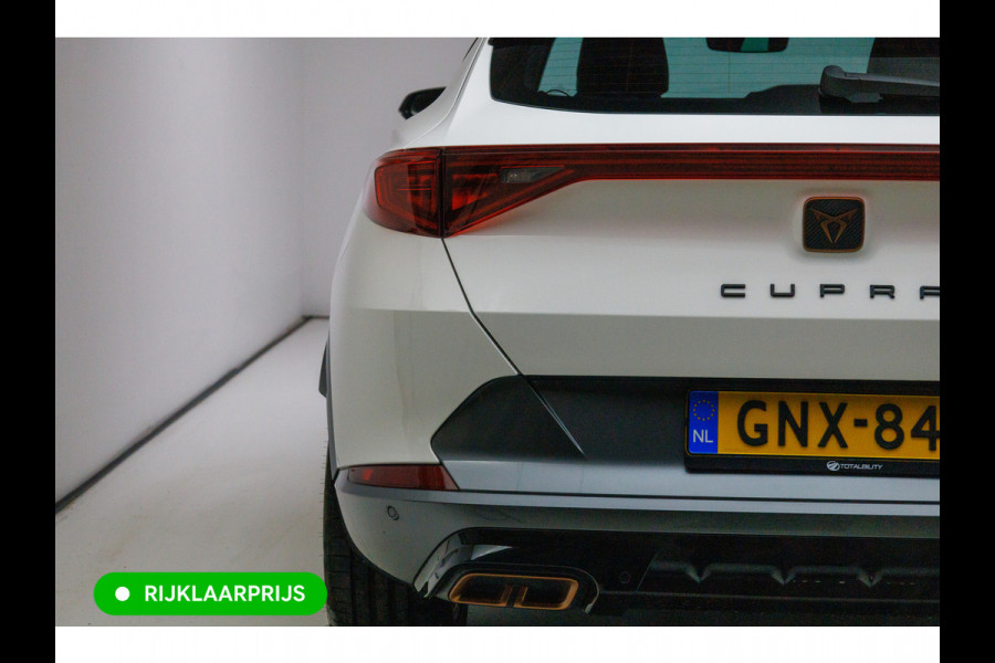 CUPRA Formentor 1.4 TSI e-Hybrid Business 204 PK | Trekhaak | Stoelverwarming | Adaptive cruise | Stuurverwarming,  App-connect, Full Led, Keyless