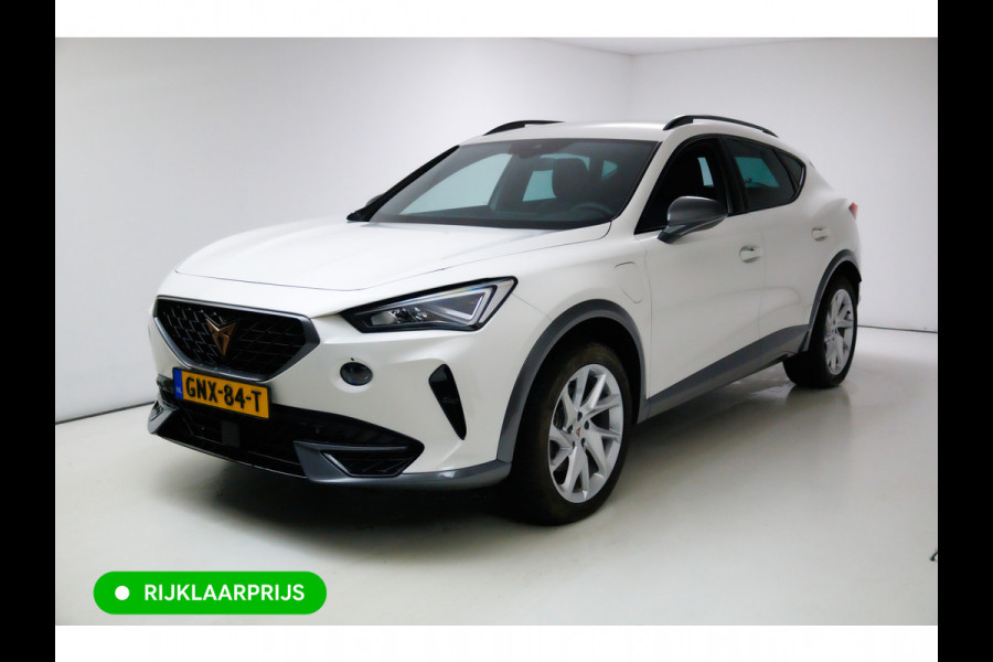 CUPRA Formentor 1.4 TSI e-Hybrid Business 204 PK | Trekhaak | Stoelverwarming | Adaptive cruise | Stuurverwarming,  App-connect, Full Led, Keyless