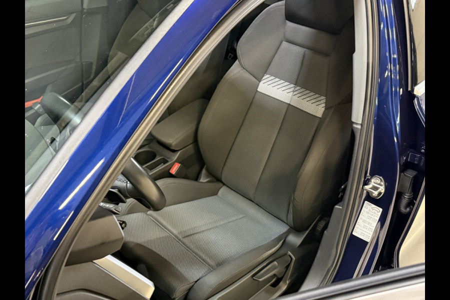 Audi A3 Sportback 40 TFSI e Advanced edition | Panoramadak | NL auto | Carplay | Sportstoelen | Full LED