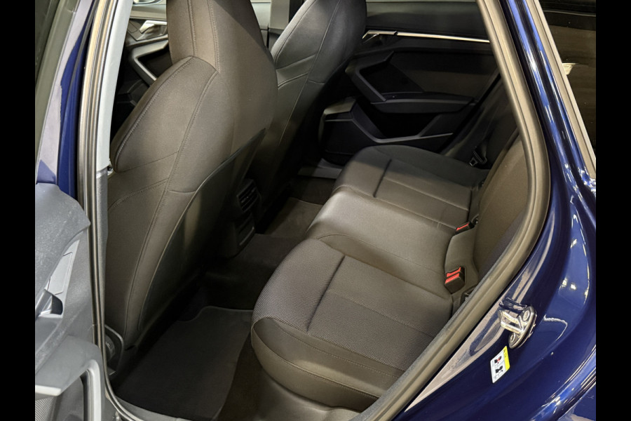 Audi A3 Sportback 40 TFSI e Advanced edition | Panoramadak | NL auto | Carplay | Sportstoelen | Full LED