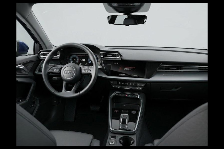 Audi A3 Sportback Pro Line 40 TFSI e 204 pk | Assis.pak Driving+Parking plus | Led v+a, dyna. knipper. achter | Sportstoelen zwarte stof | Apple carplay |