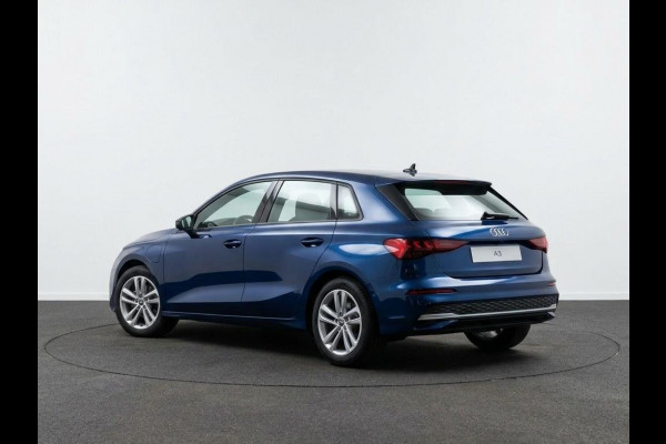 Audi A3 Sportback Pro Line 40 TFSI e 204 pk | Assis.pak Driving+Parking plus | Led v+a, dyna. knipper. achter | Sportstoelen zwarte stof | Apple carplay |