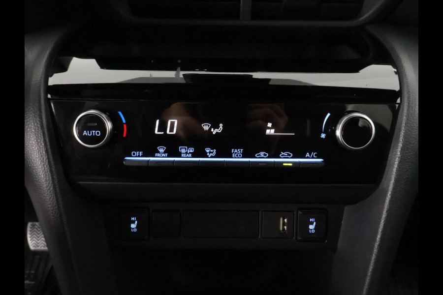 Toyota Yaris Cross 1.5 HYBRID DYNAMIC BLACKLINE GARANTIE 4-2033 CARPLAY NAVIGATIE . ADAPTIEVE CRUISE CONTROL .