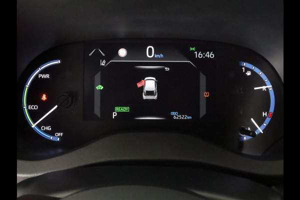 Toyota Yaris Cross 1.5 HYBRID DYNAMIC BLACKLINE GARANTIE 4-2033 CARPLAY NAVIGATIE . ADAPTIEVE CRUISE CONTROL .