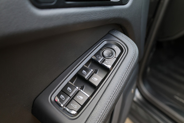 Porsche Macan 2.0 | NAP! | DEALER.OND | FACELIFT | PANO | LUCHTVERING | BOSE |