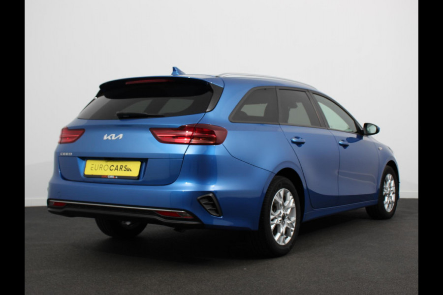 Kia Ceed Sportswagon 1.0 T-GDi DynamicLine Navigatie Apple Carplay/Android auto Climate control Adaptieve Cruise control LED Achteruitrijcamera Stuurverwarming Stoelverwarming Apple Carplay/ Android Auto Lichtmetalen velgen Navigatie Radio