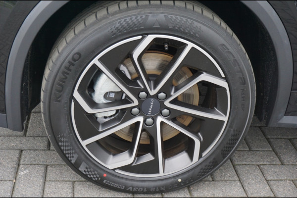 Lynk & Co 01 272PK Core PLUG IN HYBRID | NW MODEL | 1.800 TREKGEWICHT