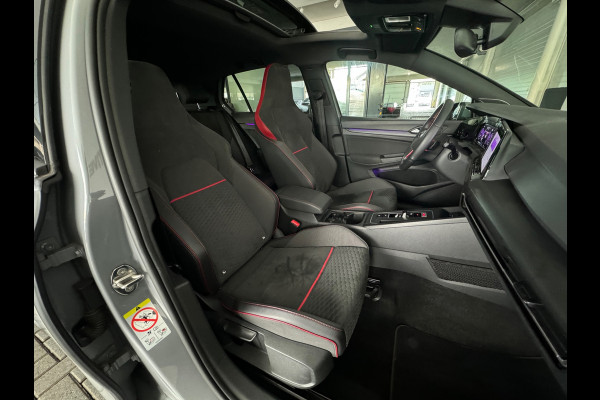Volkswagen Golf 2.0 TSI GTI Clubsport Pano|H/K|Sfeer|Camera
