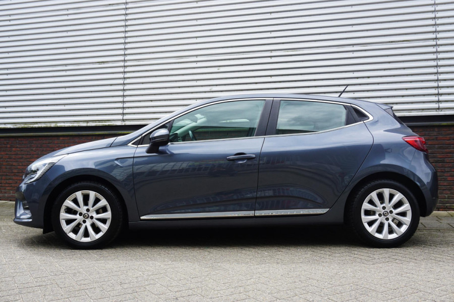 Renault Clio 1.0 TCe Intens/Half leer/Groot navigatie/Carplay/ Camera.