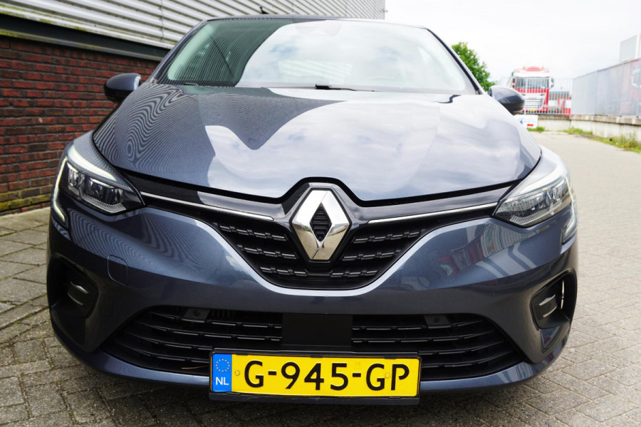 Renault Clio 1.0 TCe Intens/Half leer/Groot navigatie/Carplay/ Camera.