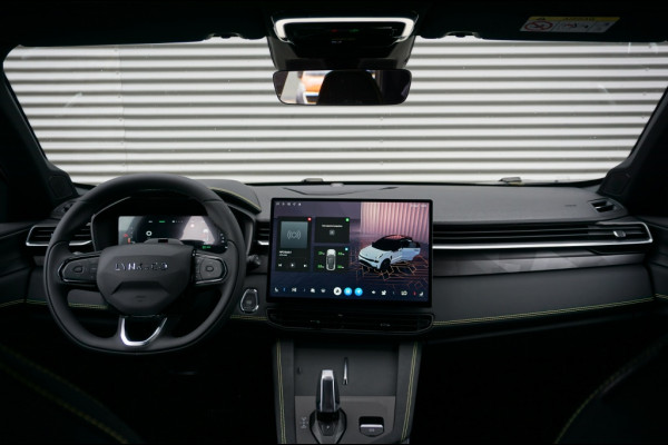 Lynk & Co 01 272PK Core PLUG IN HYBRID | NW MODEL | 1.800 TREKGEWICHT