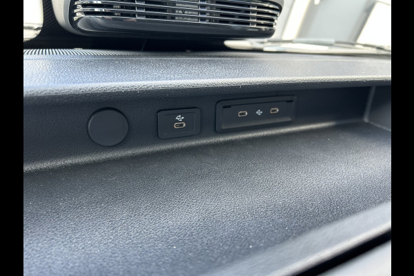 Mercedes-Benz eSprinter 320 L2 Pro 81kWh / Snel laden 115Kw / Trekhaak / MBUX / Navigatie / Camera / Cruise control / Airco / 270 Graden achterdeuren