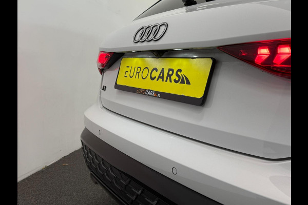 Audi A3 Sportback 35 TFSI S Edition SONOS Premium Audio Airco ECC Navigatie Carplay Full LED Elektr. Sportstoelen PDC VA + Camera Adaptive Cruise Control Head Up Display