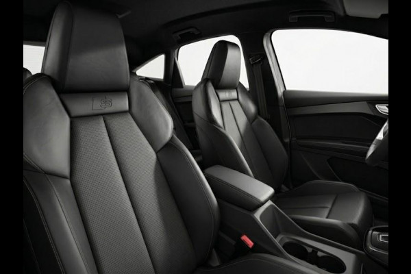 Audi Q4 Sportback e-tron 45 S edition Competition 82 kWh 286 pk | Assistentiepakket plus | Trekhaak | Ambient lichtpakket | Optiekpakket zwart plus |