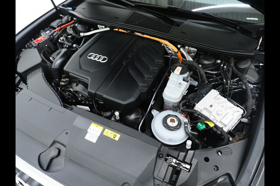 Audi A6 Avant 50 TFSI e quattro | Honeycomb Leder | Memory | Stoelverwarming | Cruise | DAB | Carplay