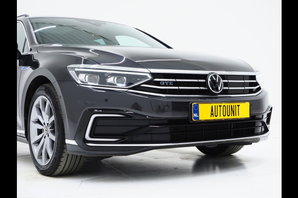 Volkswagen Passat Variant 1.4 TSI PHEV GTE 218PK | Panoramadak | Trekhaak | Massage | Camera | Virtual | Memory | Matrix | Carplay