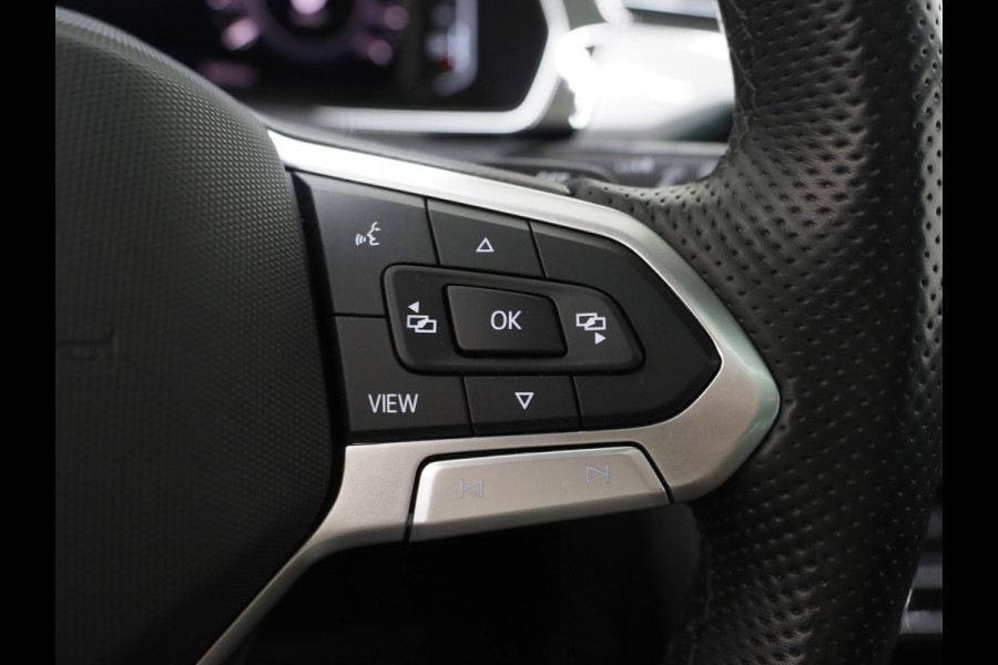 Volkswagen Passat Variant 1.4 TSI PHEV GTE 218PK | Panoramadak | Trekhaak | Massage | Camera | Virtual | Memory | Matrix | Carplay