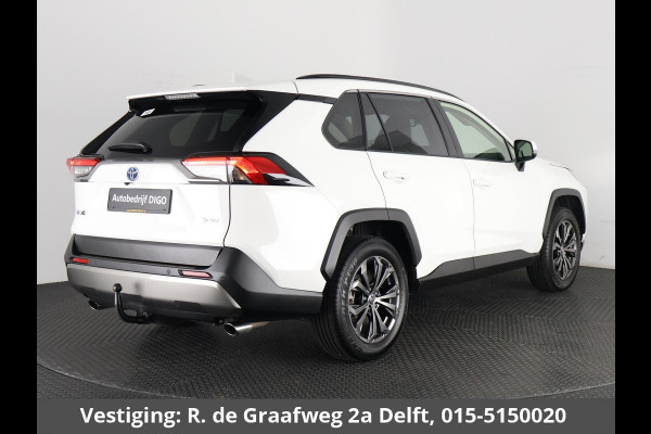 Toyota RAV4 2.5 Hybrid AWD Dynamic Luxury | Trekhaak | Trekgewicht 1650kg | Stuur-/Stoelverwarming | Parkeersensoren Voor & Achter |