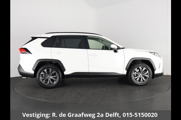 Toyota RAV4 2.5 Hybrid AWD Dynamic Luxury | Trekhaak | Trekgewicht 1650kg | Stuur-/Stoelverwarming | Parkeersensoren Voor & Achter |