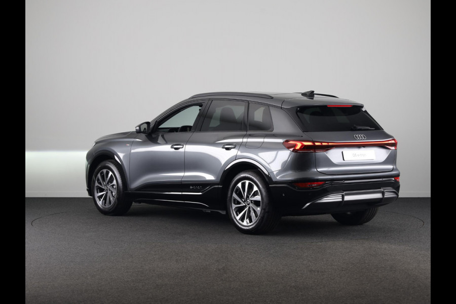 Audi Q6 e-tron Advanced edition 83Kwh 252 pk SUV | Tech pakket plus | Glazen panoramadak | Sportstoelen | Frunk |